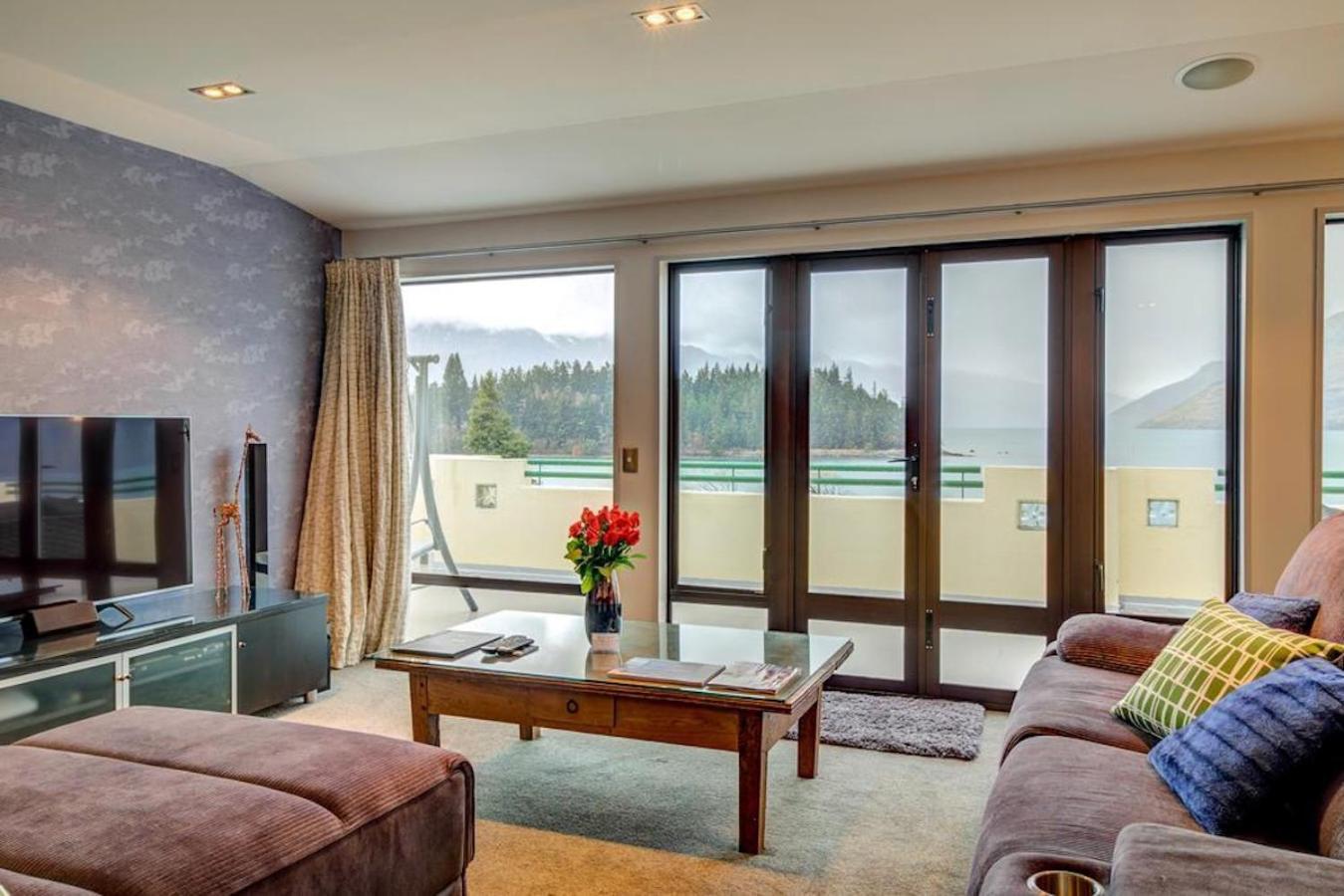 Lakefront Luxury Penthouse Central Queenstown Exterior photo